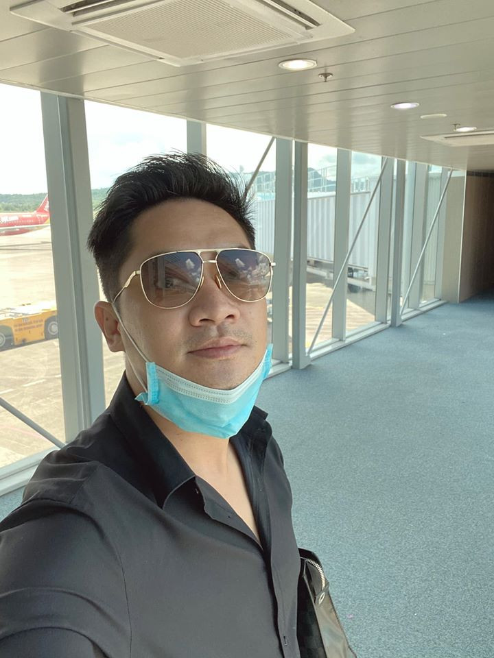 Bảo Thanh gây 'bão' mạng bằng ảnh áo tắm xẻ sâu nóng bỏng nhận like 'khủng' ảnh 7