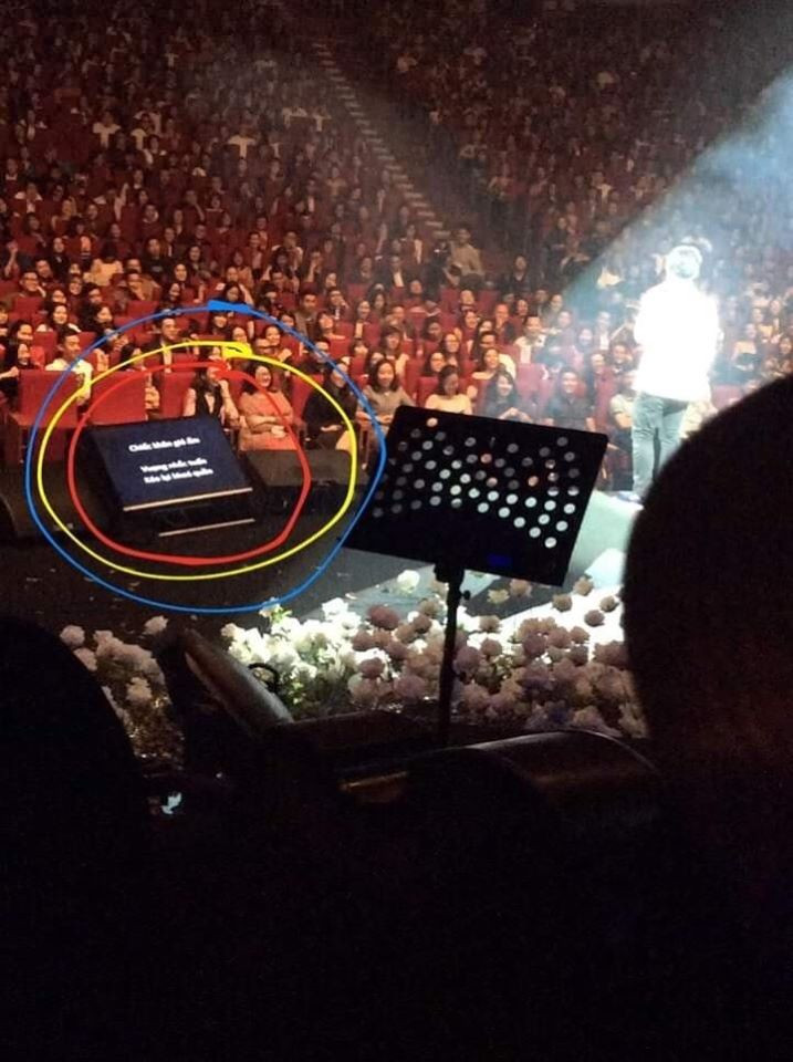 Hà Anh Tuấn lần đầu tiết lộ kỉ niệm hớ hênh quên kéo khóa quần trên sân khấu ảnh 1