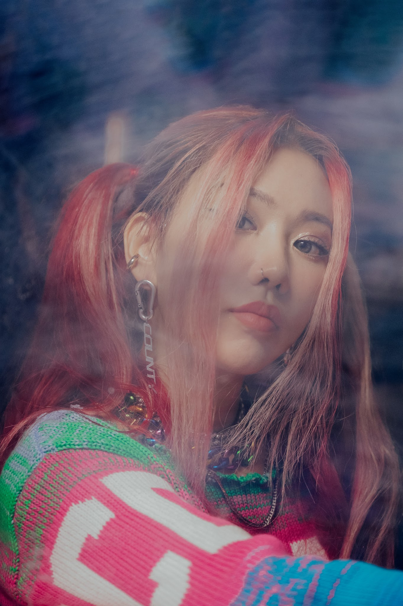 Nhà báo Tạ Bích Loan rạng rỡ gặp Tuấn Hưng nhân ngày kỉ niệm trường ảnh 9