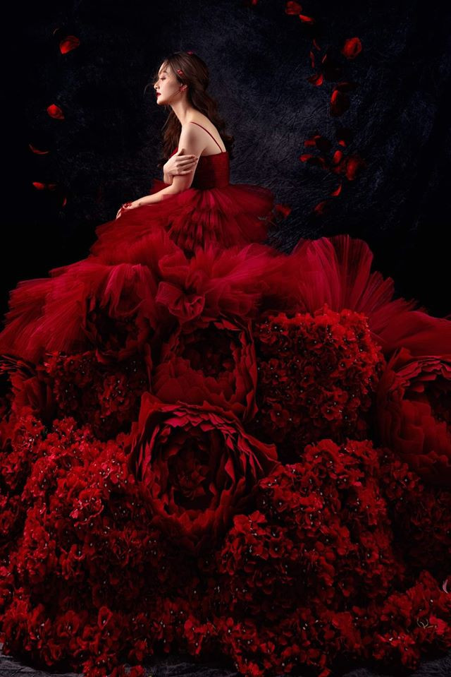 Ngỡ ngàng trước nhan sắc y đúc của chị gái sinh đôi của ca sĩ Thu Minh ảnh 16