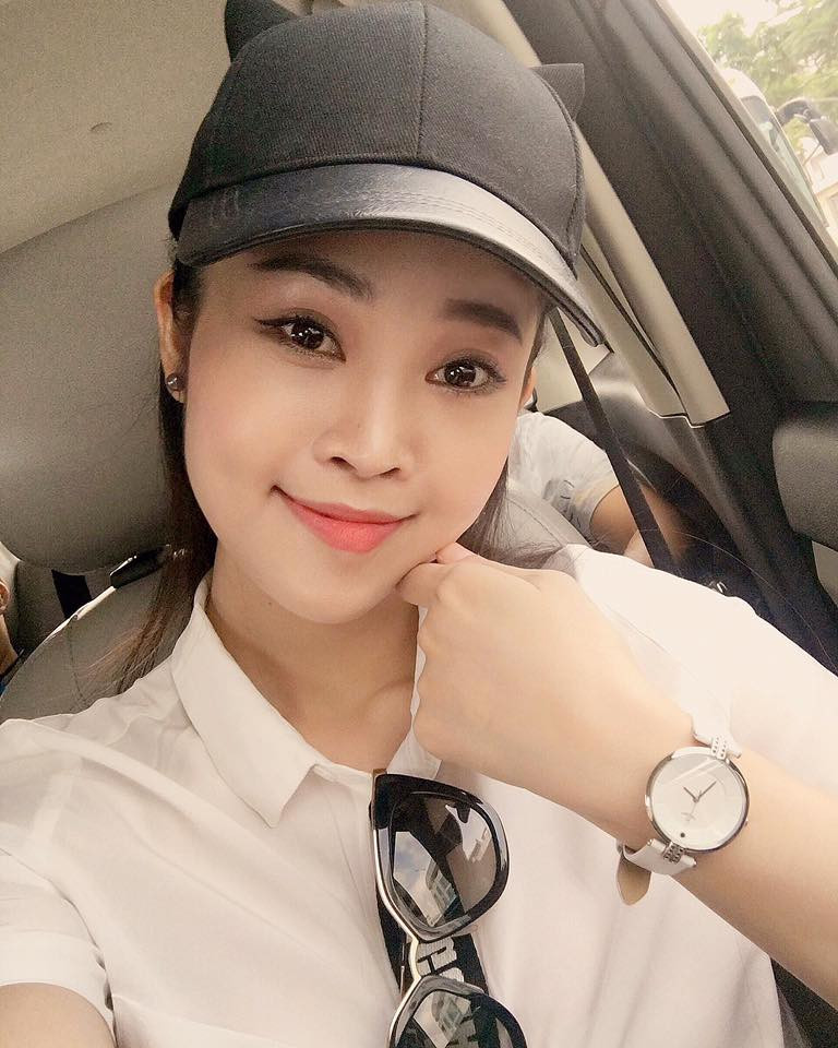 'MC có nụ cười đẹp nhất VTV' sắp lên xe hoa với bạn trai kém 5 tuổi ảnh 13