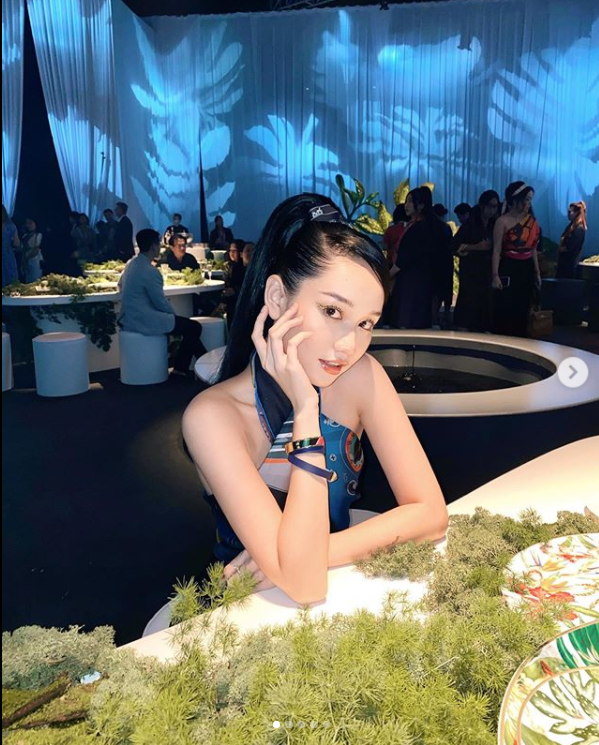 Lý Nhã Kỳ chia sẻ ảnh mệt mỏi ngủ gật tại hậu trường ảnh 3