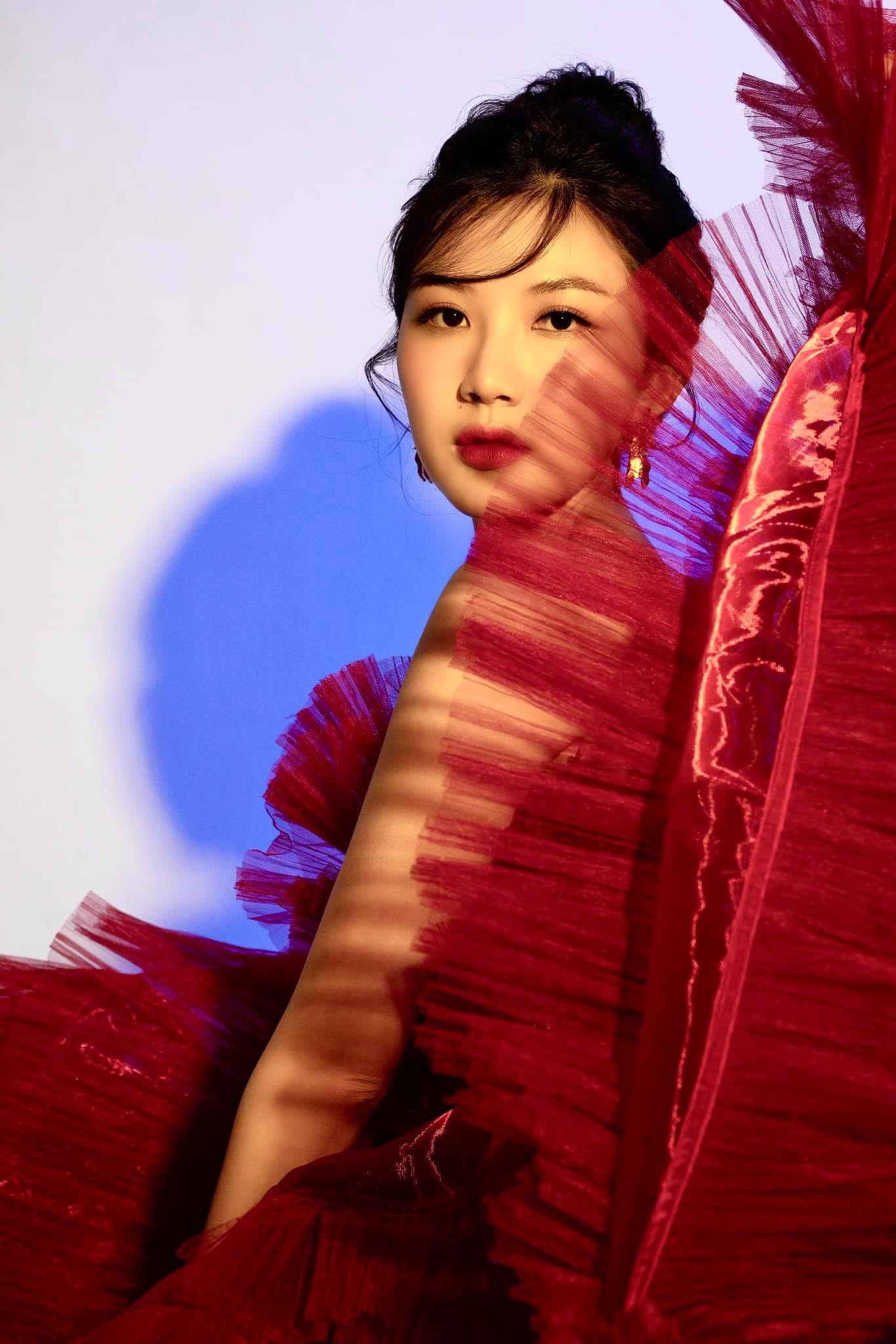 Hồ Ngọc Hà hé lộ nhẫn kim cương nổi bần bật kèm kí hiệu ẩn ý tình cảm với Kim Lý ảnh 12