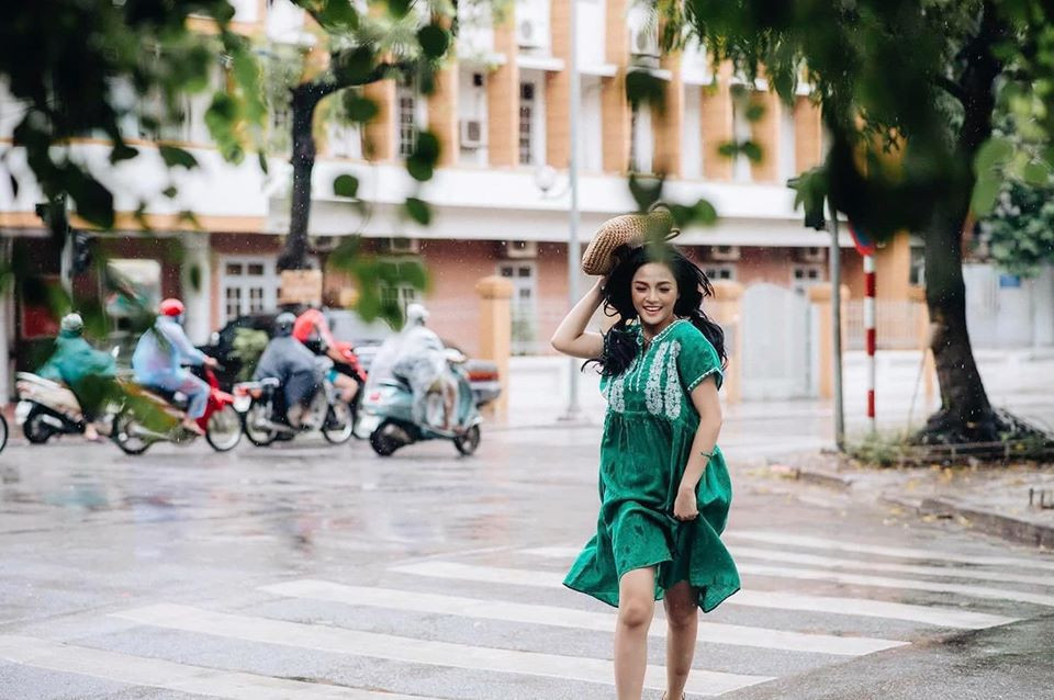 Tung ảnh 'mình hạc xương mai', Lệ Quyên lộ số cân thật ở tuổi U40 khiến fan 'ngã ngửa' ảnh 7