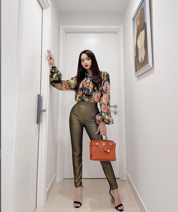 Nhan Phúc Vinh: 'Quay tình yêu và tham vọng, tôi khóc, tim thắt lại và cảm thấy khó thở' ảnh 9