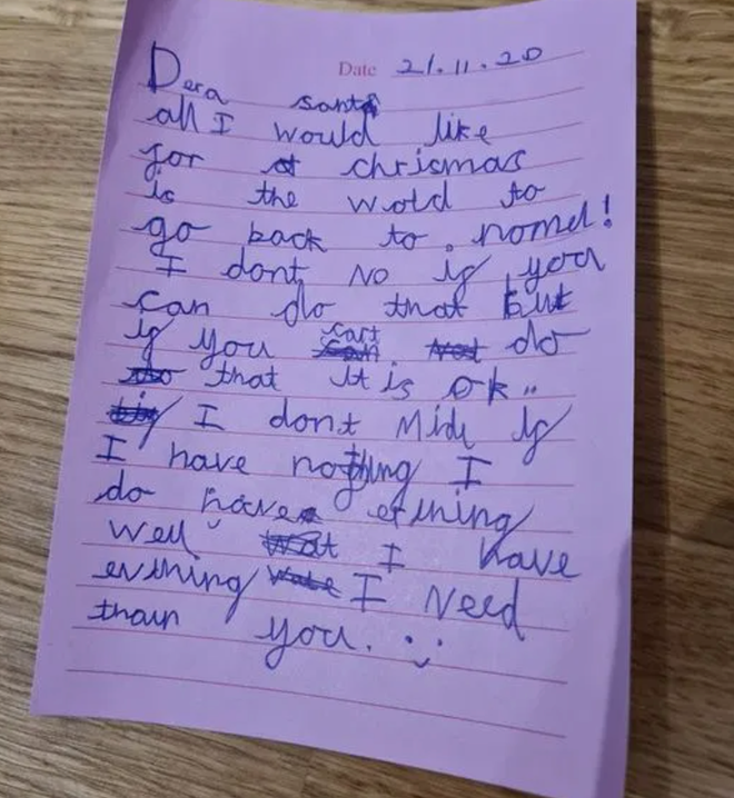 Xúc động trước điều ước của bé gái đêm Noel 'Con chỉ mong thế giới trở lại bình thường' ảnh 1