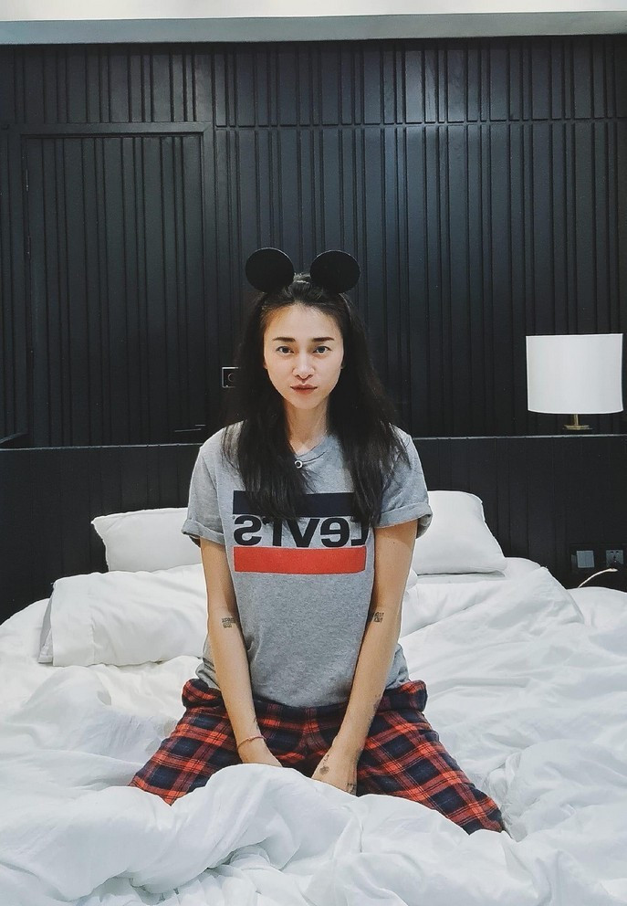 Hồ Ngọc Hà lần đầu khoe bụng bầu bên Kim Lý ảnh 8