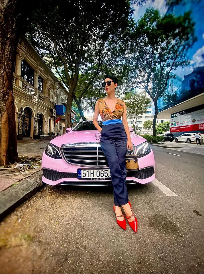 Dân mạng 'ngã ngửa' trước ngoại hình nữ tính khó nhận ra của nam diễn viên Kinh Quốc ảnh 7