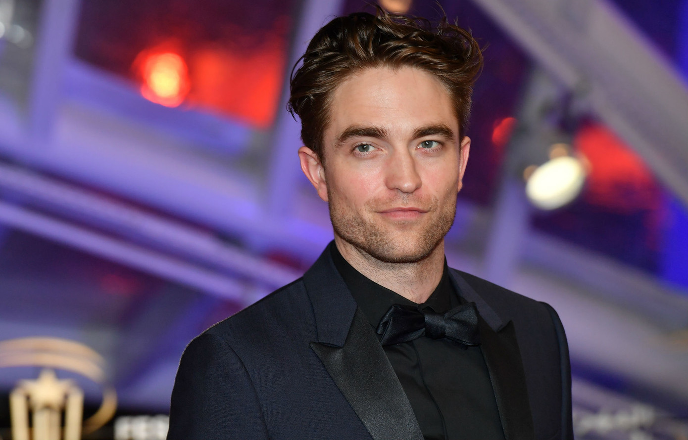 Tài tử 'Chạng vạng' Robert Pattinson nhiễm COVID-19 ảnh 1
