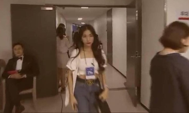 Trước khi bị phạt 7,5 triệu đồng vì đưa tin COVID-19 sai, Hòa Minzy nhiều lần bị 'ném đá' ảnh 1