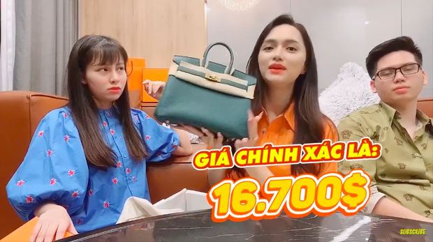 Khán giả 'tròn mắt' trước clip đập hộp hàng hiệu tiền tỷ của 'đại gia' Hương Giang ảnh 1