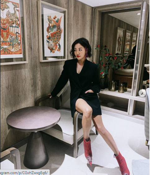 Bị đồn 'cặp kè đại gia, ngồi tiệc lấy tiền', nữ MC VTV6 phẫn nộ đáp trả ảnh 9