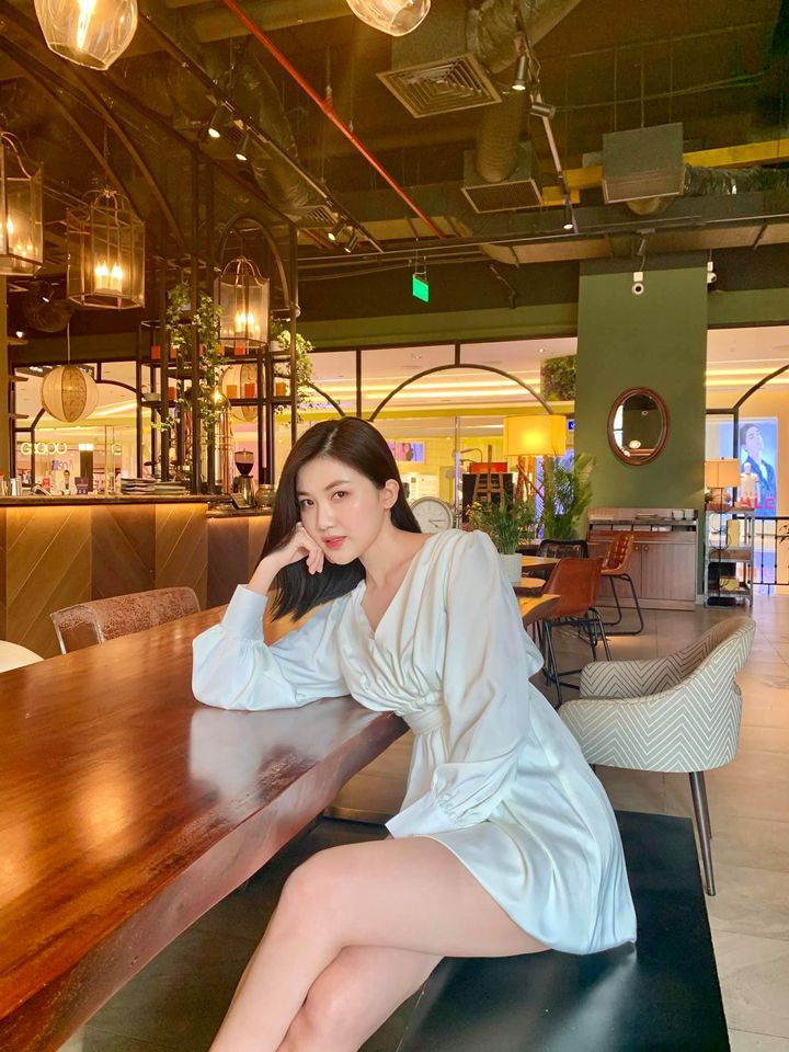 Thu Quỳnh tung ảnh 'tình bể bình' kèm dòng trạng thái ẩn ý khiến fans phấn khích ảnh 7