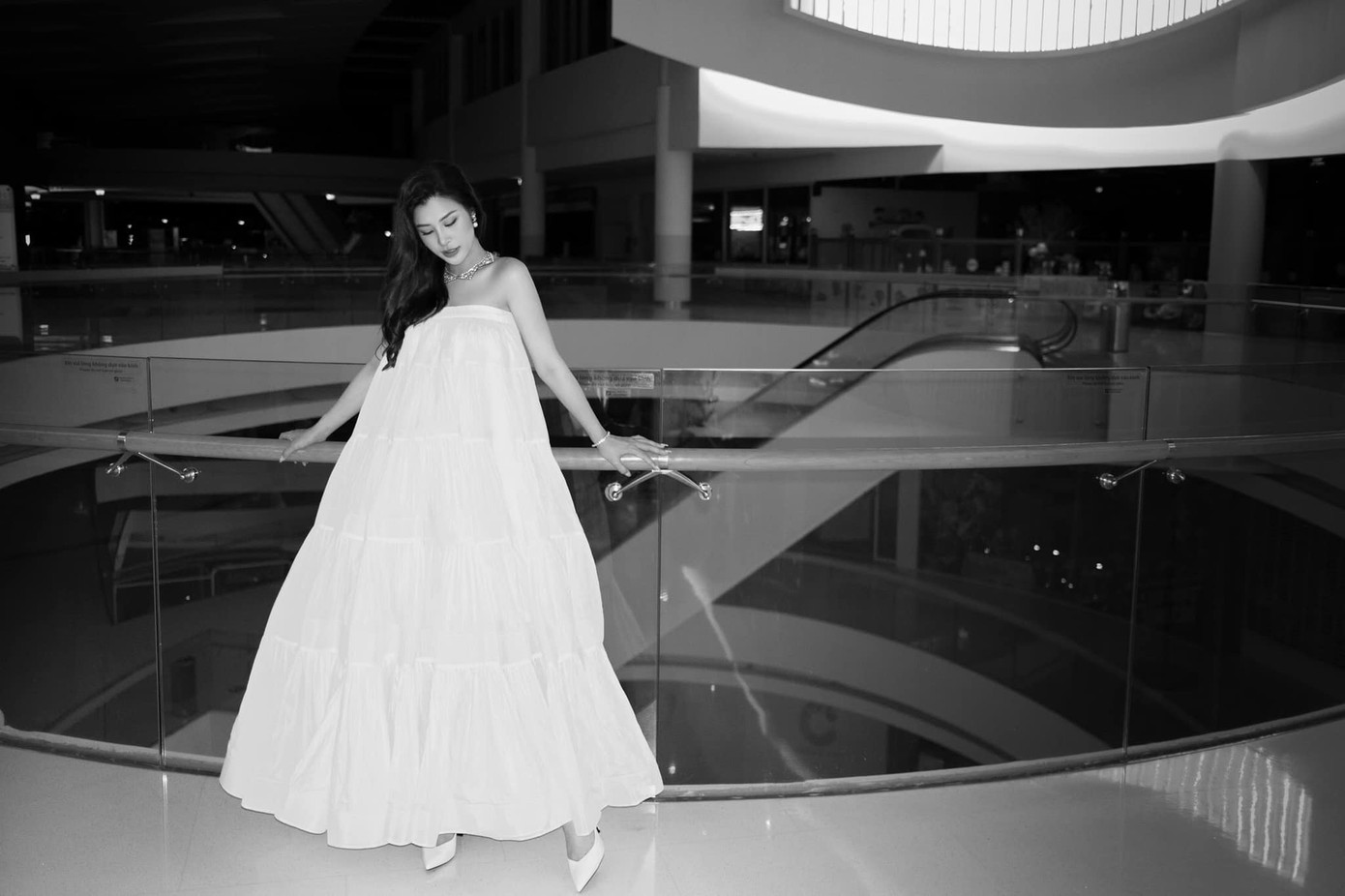 Fans 'hốt hoảng' trước sắc vóc gầy tong teo của Mai Hồ sau thời gian dài ở ẩn ảnh 4