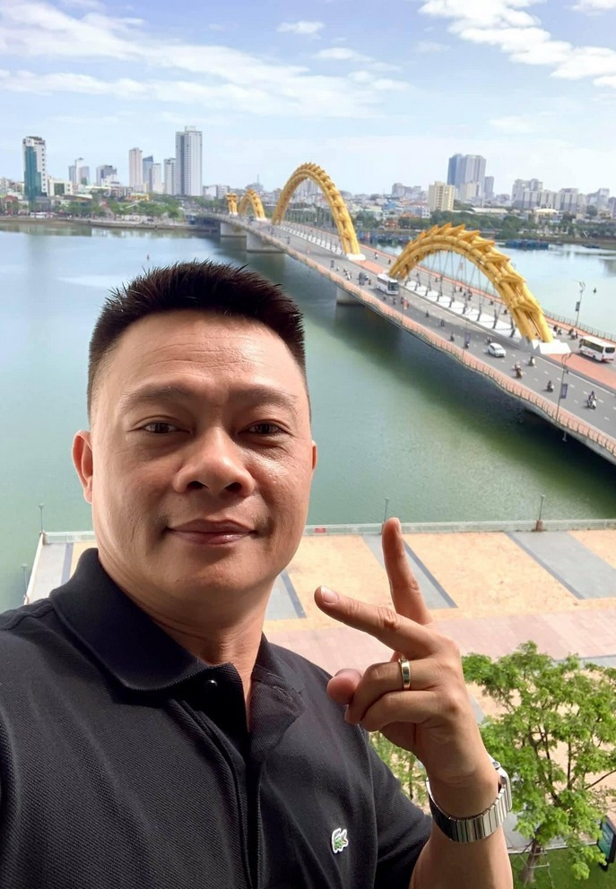 Vợ chưa cưới Bùi Tiến Dũng công khai là mẹ đơn thân, xóa sạch ảnh đính hôn với cầu thủ ảnh 2