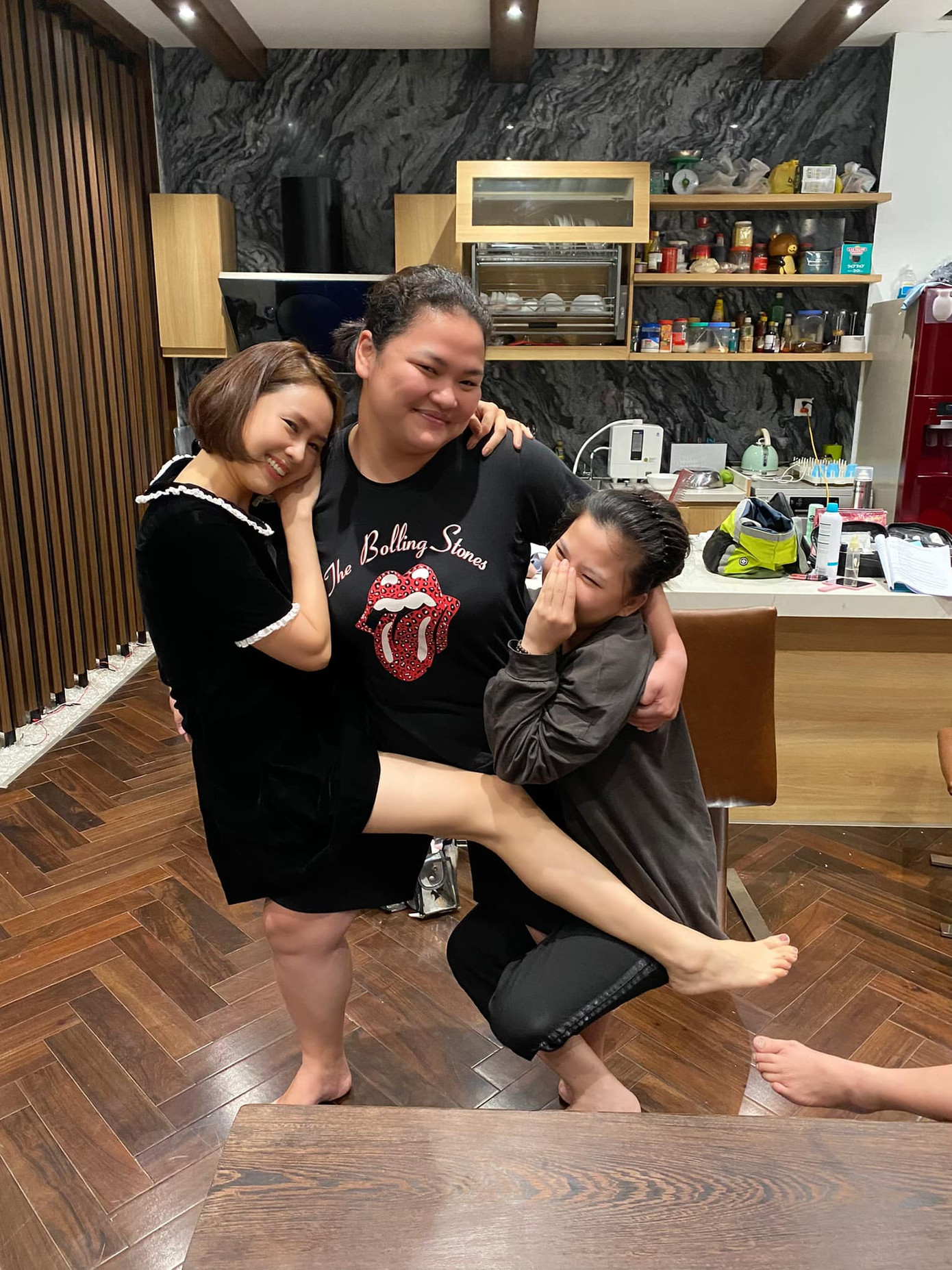 Dân mạng 'rụng tim' trước lời yêu ngọt lịm của Phillip Nguyễn và Linh Rin ảnh 3