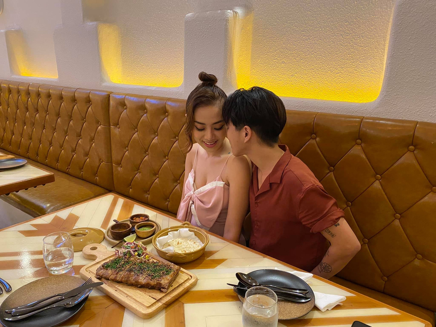 Dân mạng 'xốn xang' trước vẻ đẹp mong manh ma mị của Quỳnh Kool ảnh 3