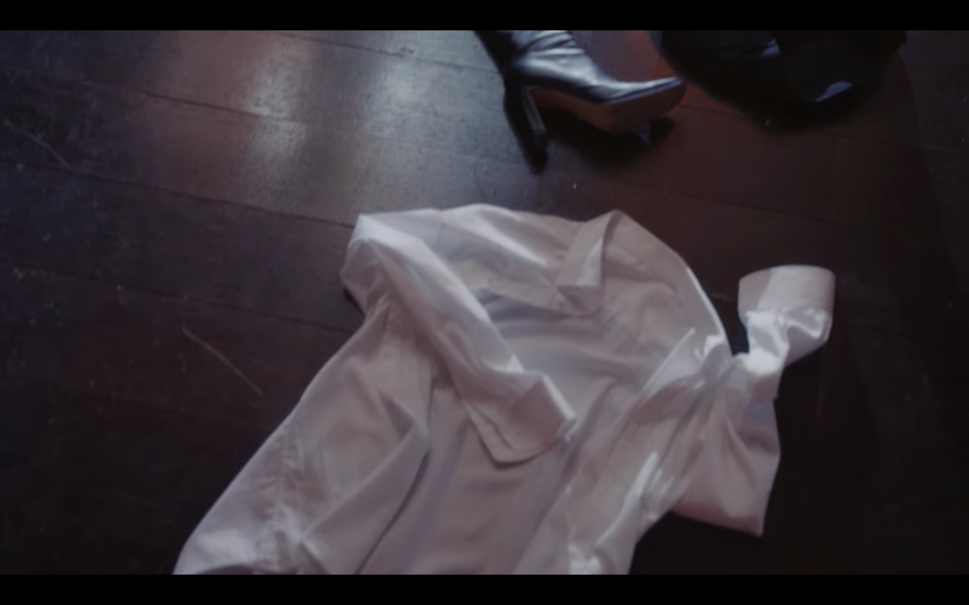 'Điên thì có sao' tung cảnh nóng 18+ của cặp diễn viên chính khiến fan vỡ oà ảnh 2