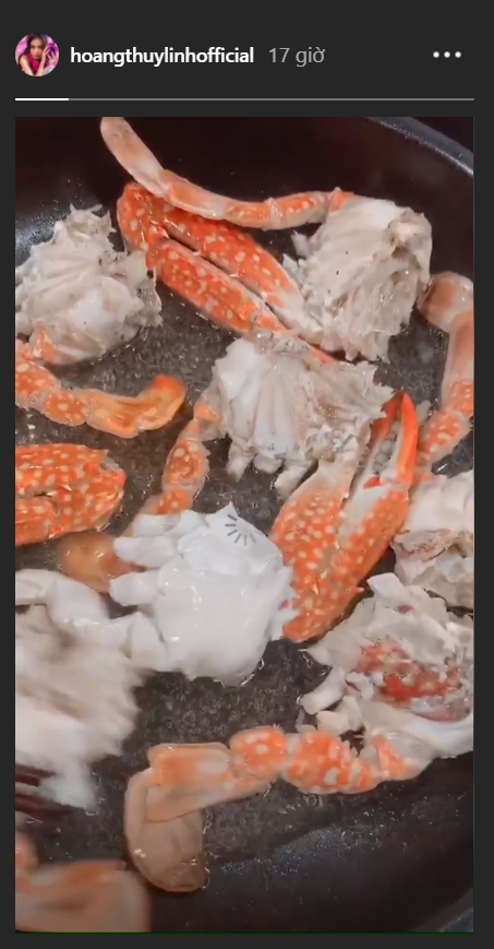 NSƯT Kim Oanh lộ hình xăm ở vị trí đặc biệt khi diện bộ đầm sexy nuột nà ở tuổi U50 ảnh 2