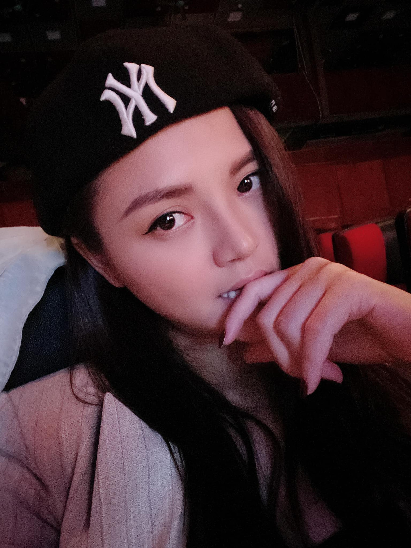 Châu Bùi - Binz tiếp tục 'chiêu đãi' khán giả bằng màn thả thính ngọt lịm ảnh 7