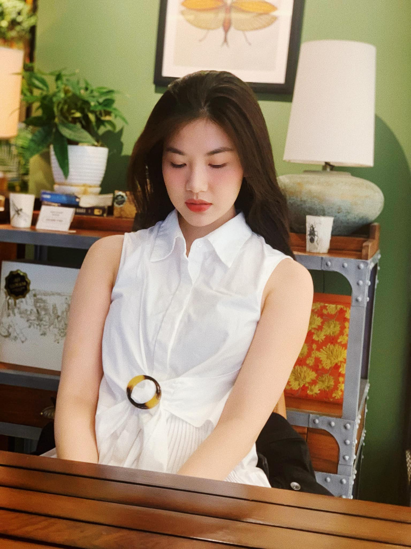 Khả Như và Đăng Khoa ôm hôn không rời , rộ nghi vấn 'phim giả tình thật' ảnh 7