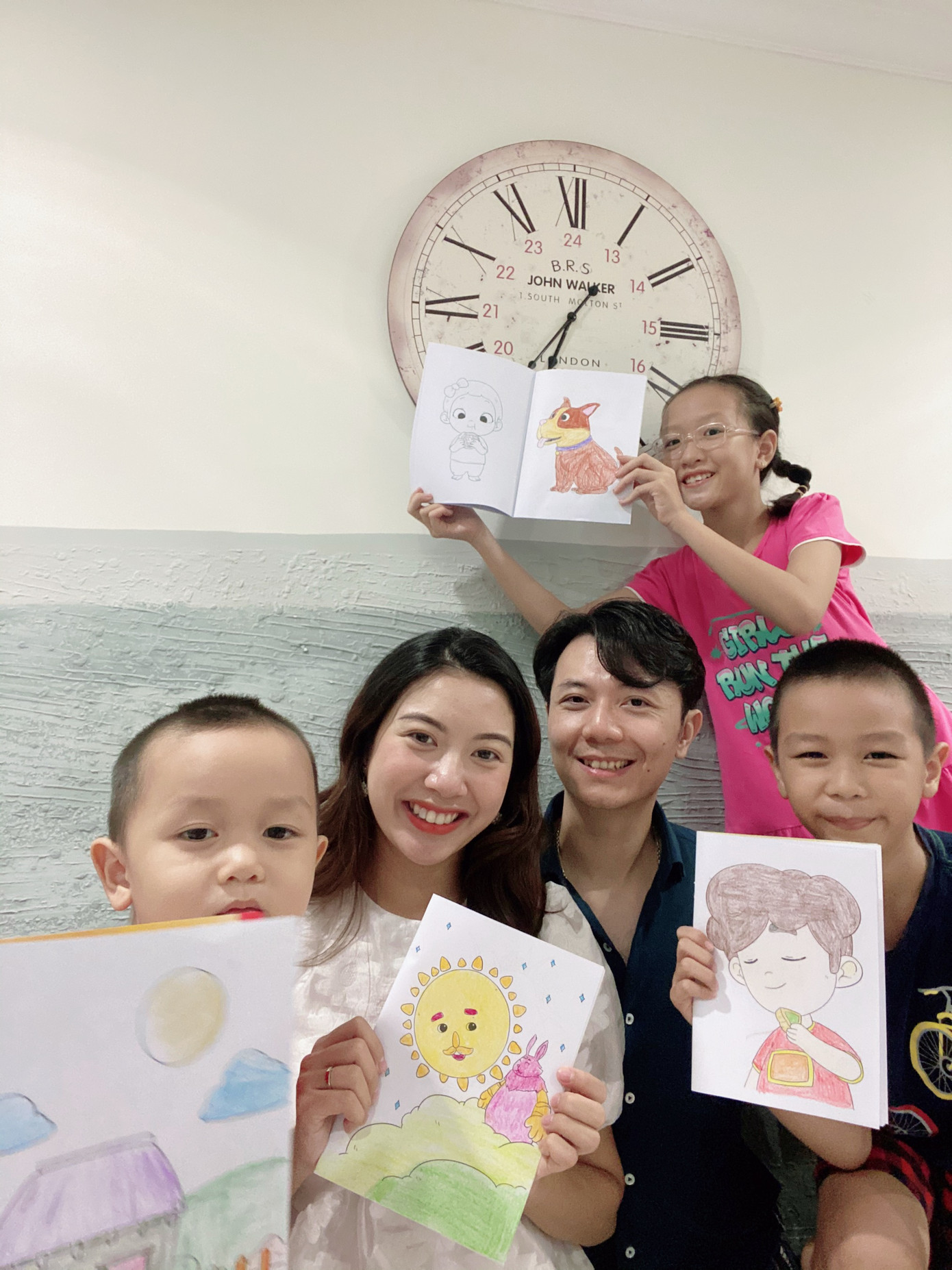 Phương Oanh phản bác câu nói tặng 10 tỷ cho người tìm ra địa chỉ mình rửa bát thuê ảnh 9