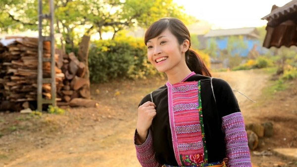 'MC có nụ cười đẹp nhất VTV' sắp lên xe hoa với bạn trai kém 5 tuổi ảnh 9