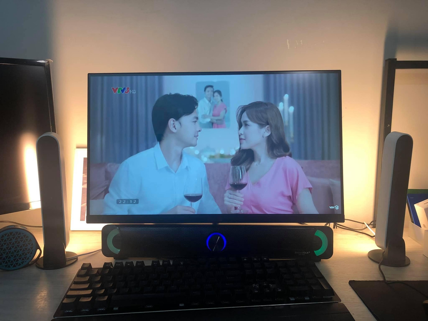 Fans 'đỏ mặt' ngắm Chi Pu diện nội y xuyên thấu siêu gợi cảm ảnh 3