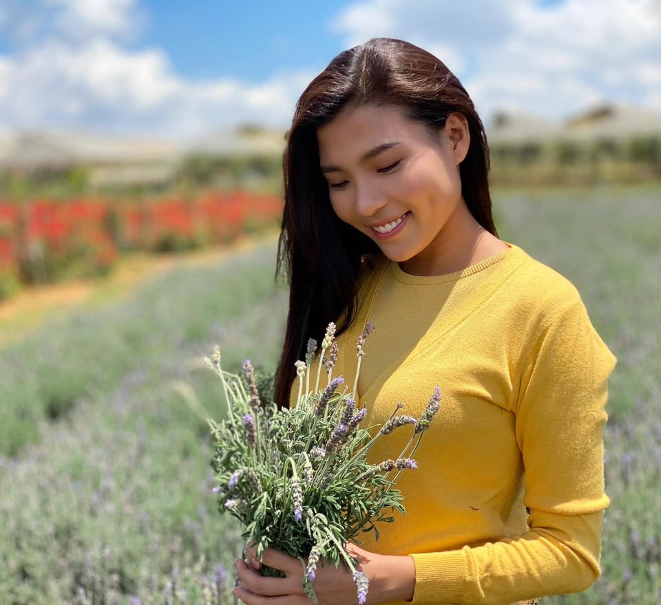 Nhan Phúc Vinh lên tiếng về quyết định 'xuất khẩu lao động sang Séc' đang gây xôn xao ảnh 9