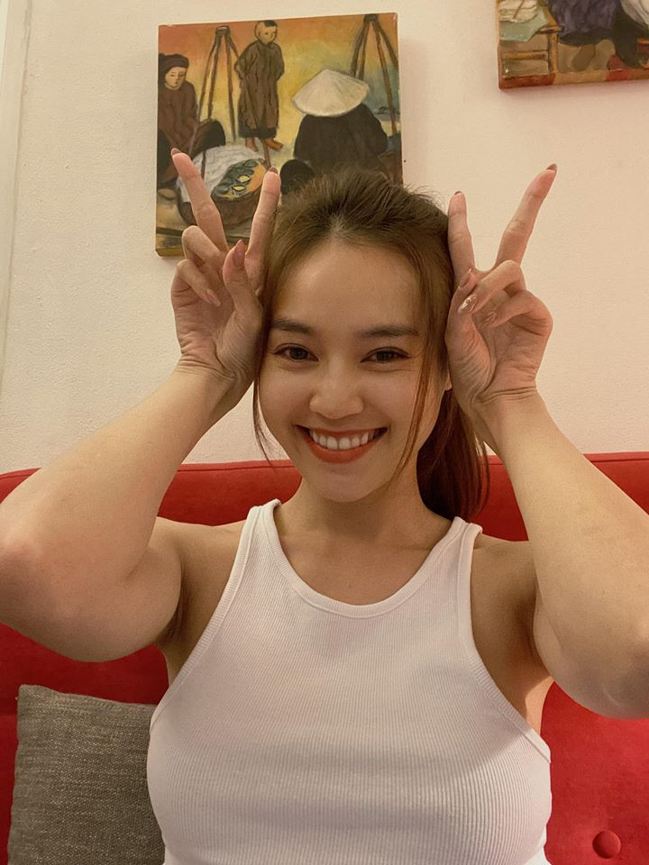 Tung ảnh gợi cảm nhưng Mai Phương Thúy lại tiết lộ 'sự thật tuổi 30' khiến fan điêu đứng ảnh 4