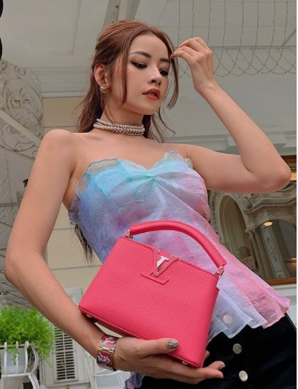 Dân mạng 'xốn xang' trước vẻ đẹp mong manh ma mị của Quỳnh Kool ảnh 12