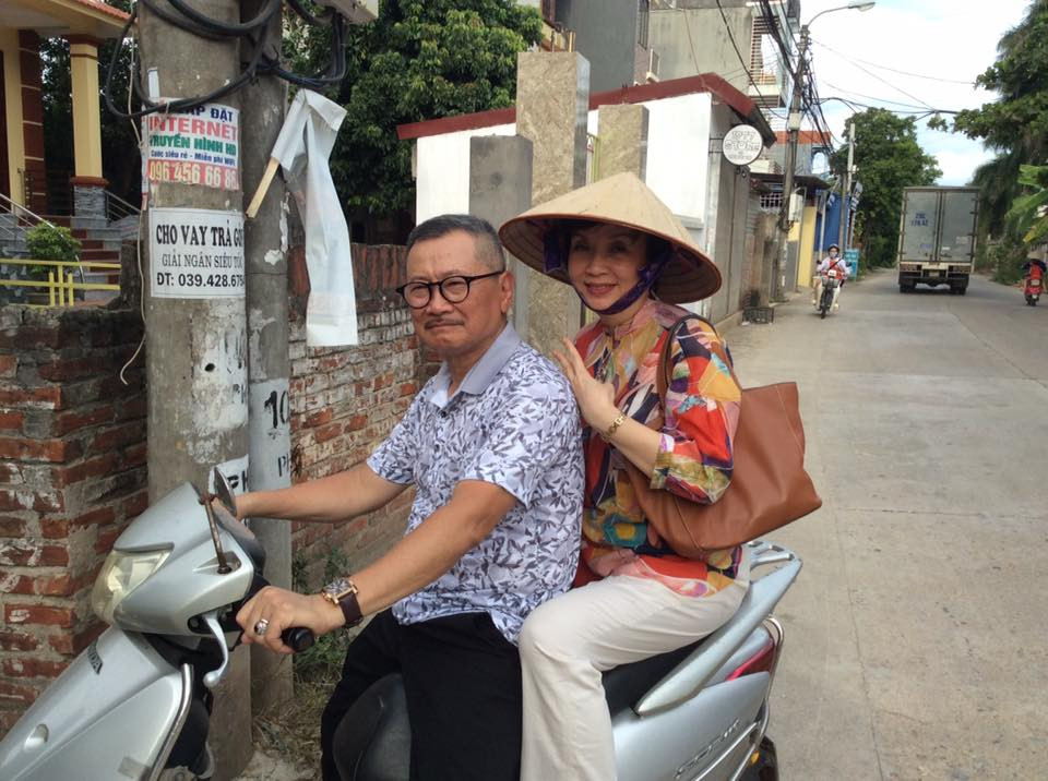 Bảo Thanh gây 'bão' mạng bằng ảnh áo tắm xẻ sâu nóng bỏng nhận like 'khủng' ảnh 15