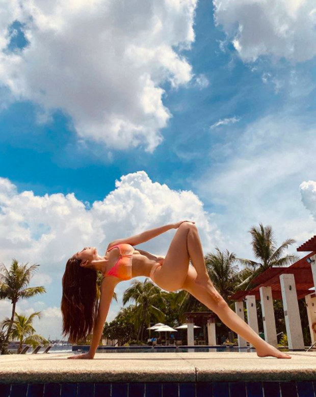 Chi Pu tung ảnh thả dáng táo bạo lập tức hút 'like khủng' trong ít giờ ảnh 1