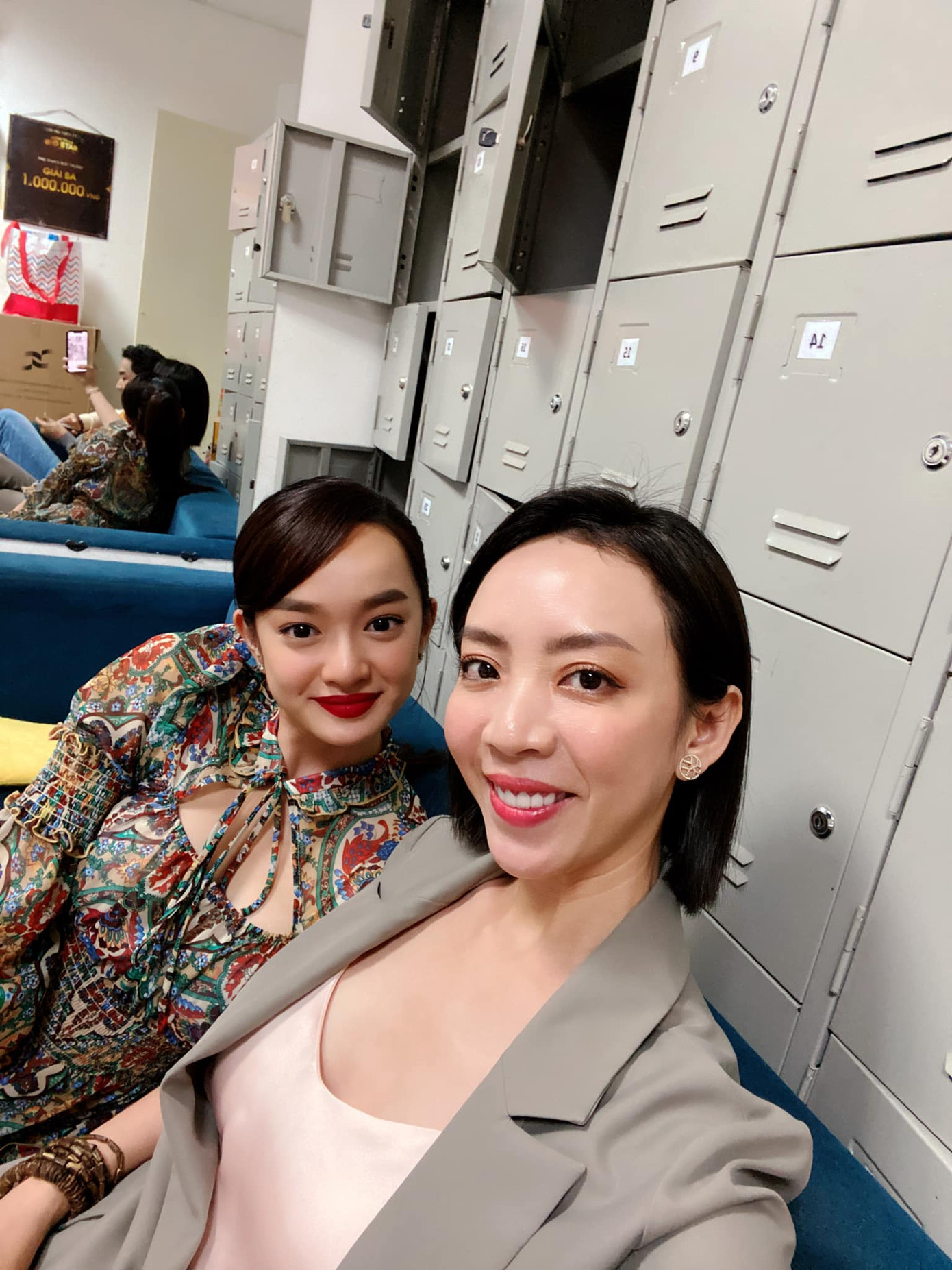 Bị đồn 'cặp kè đại gia, ngồi tiệc lấy tiền', nữ MC VTV6 phẫn nộ đáp trả ảnh 4