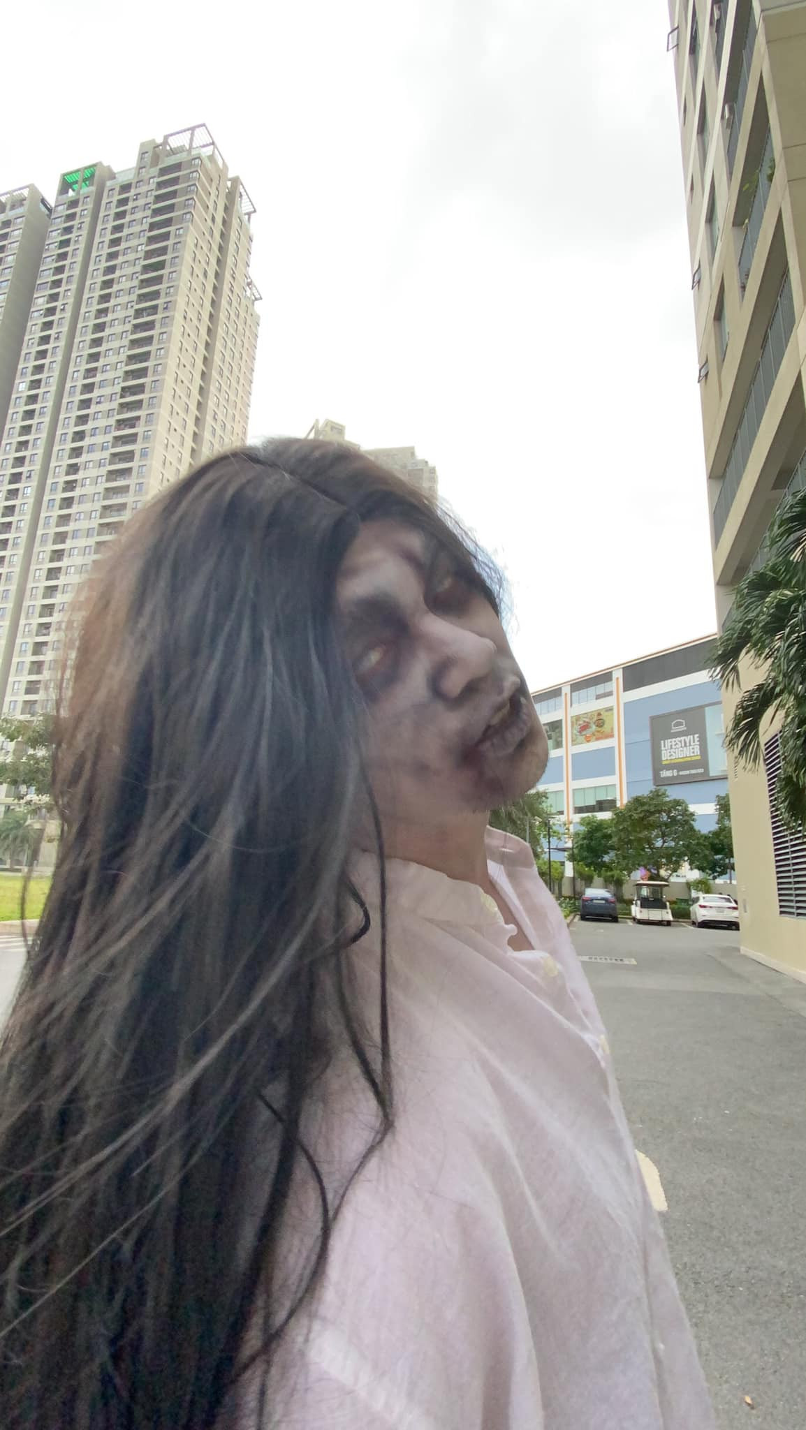 Sao Việt 'lên đồ' quậy tung Halloween, Chi Pu nóng bỏng khoe vòng một 'nghẹt thở' ảnh 10