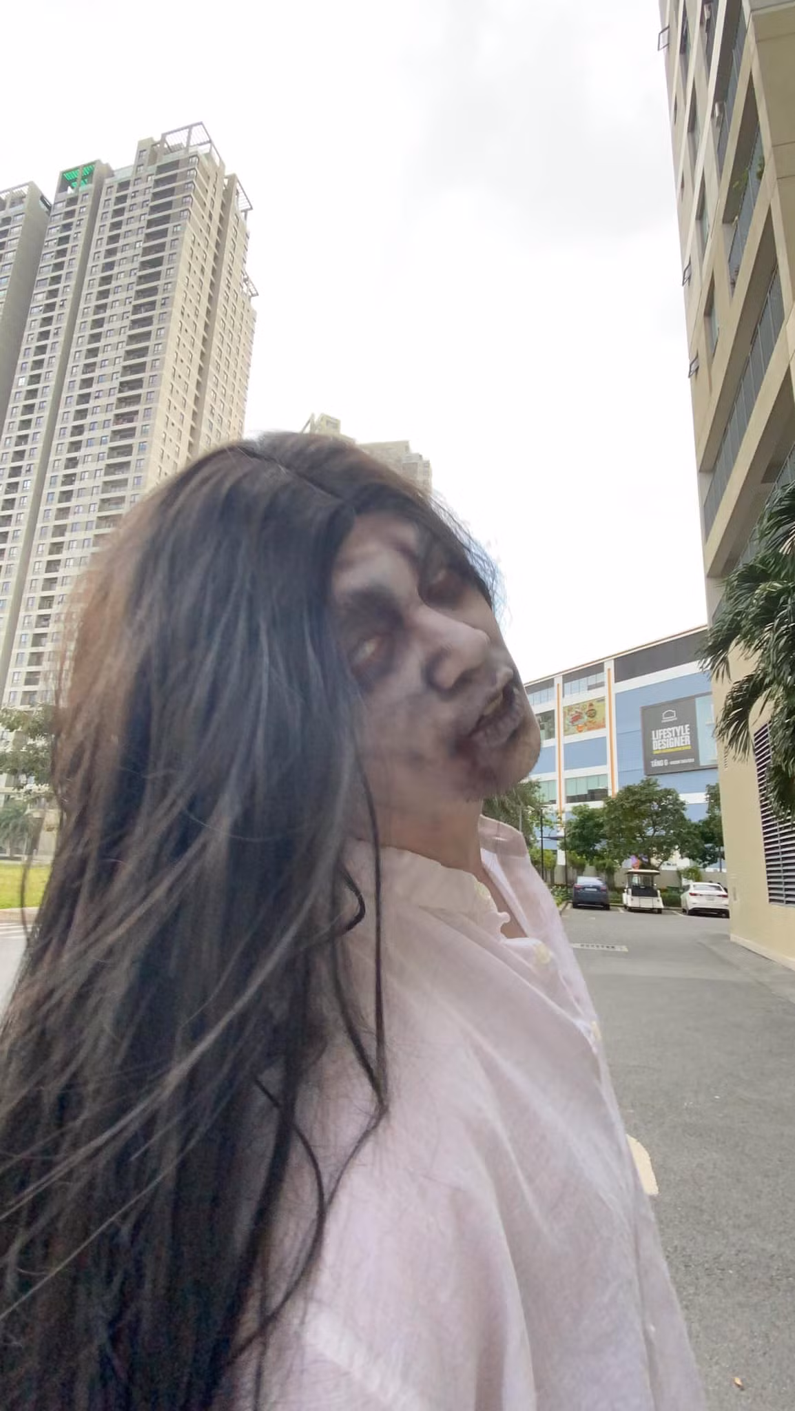 Sao Việt 'lên đồ' quậy tung Halloween, Chi Pu nóng bỏng khoe vòng một 'nghẹt thở' ảnh 10