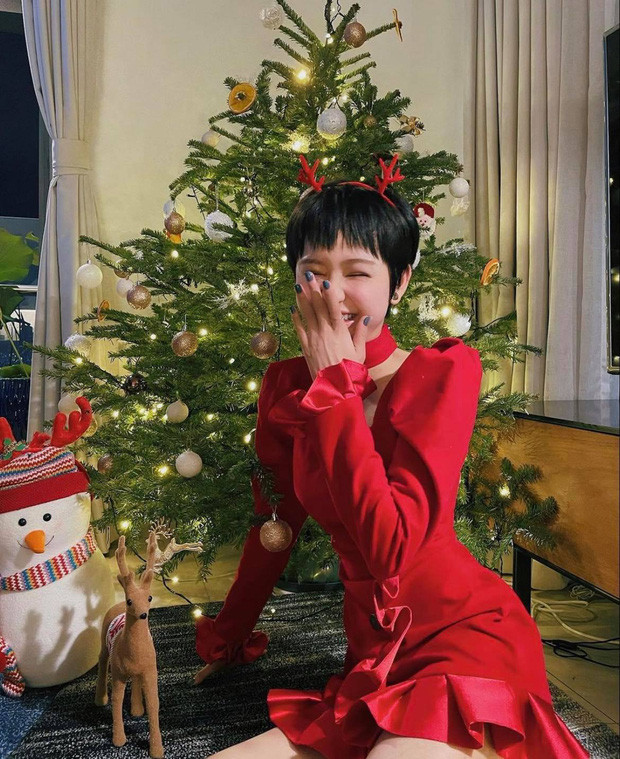 Ca sĩ Minh Quân đăng ảnh đóng Thiên Lôi trong Táo quân 'ú oà' fan ảnh 7