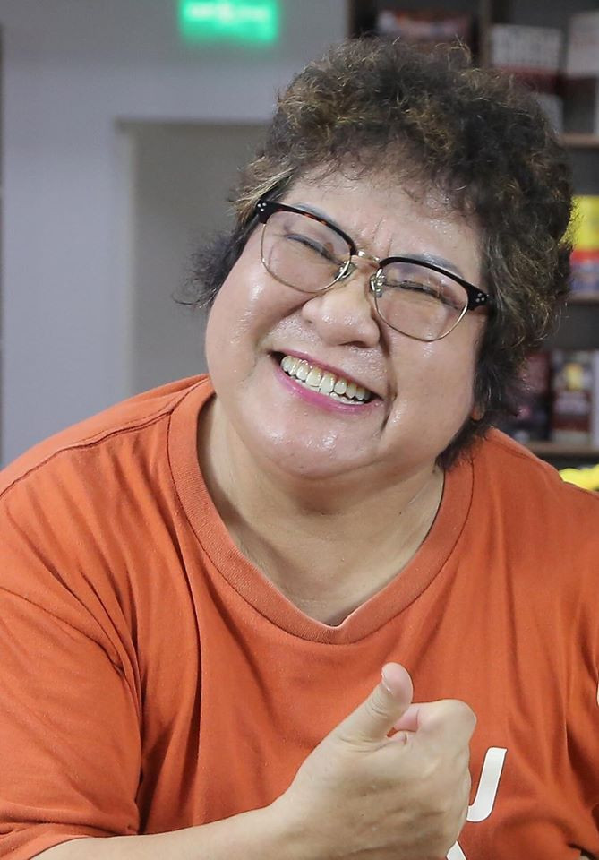 NSƯT Chí Trung tung ảnh hạnh phúc, khoe khéo đồ đôi sang chảnh cùng bạn gái kém 17 tuổi ảnh 3