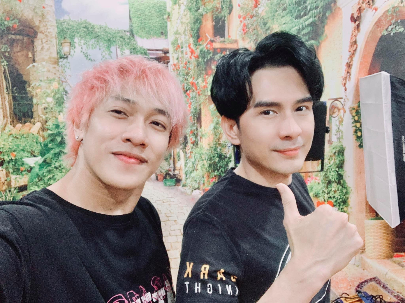 Bị đồn 'cặp kè đại gia, ngồi tiệc lấy tiền', nữ MC VTV6 phẫn nộ đáp trả ảnh 5