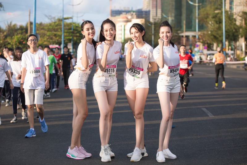 Hoa khôi Huỳnh Thúy Vi háo hức tham gia giải chạy báo Tiền phong ảnh 5