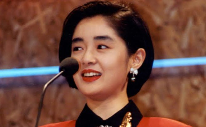 Showbiz 9/3: Nữ chính ‘Hướng dương ngược nắng’ lên tiếng khi bị chê lép vế hơn Hồng Diễm ảnh 5