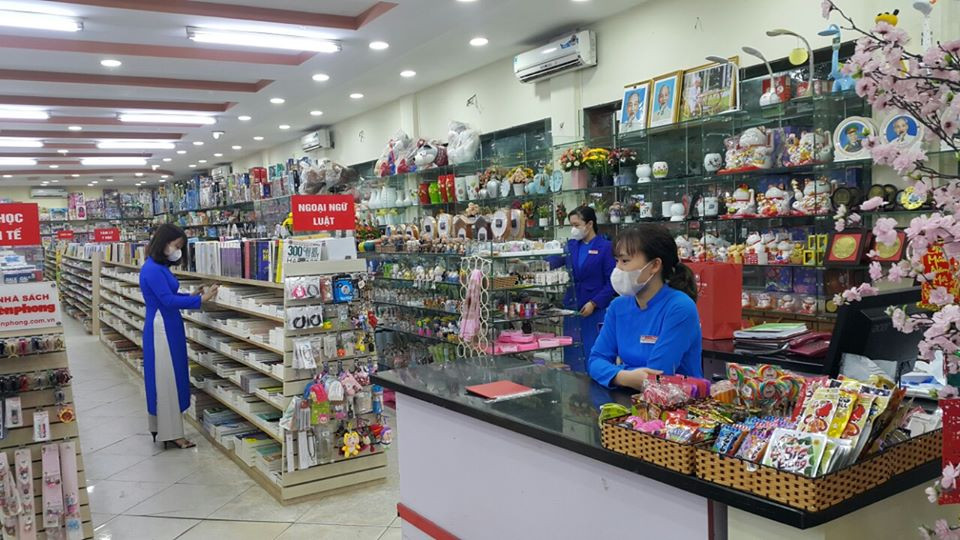 Hệ thống nhà sách Tiền Phong mở cửa trở lại vào ngày 23/4 ảnh 3