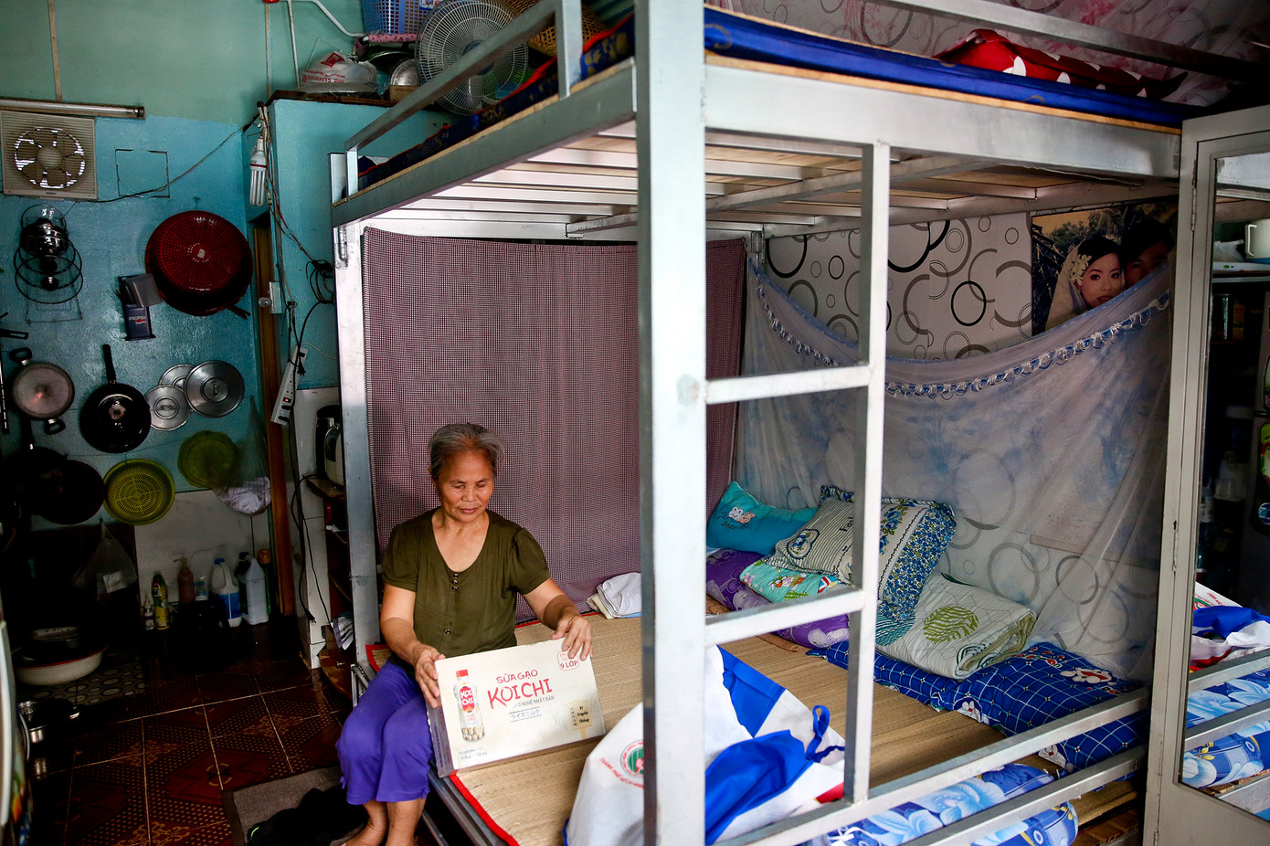 Giữa dịch COVID-19, xóm trọ nghèo đầy ắp nỗi lo ảnh 4