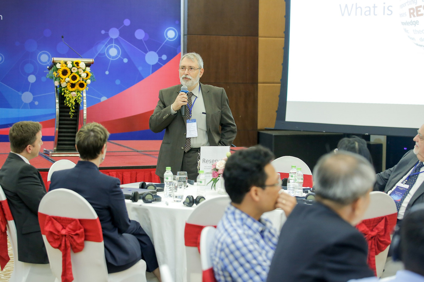 VinUni: “Ươm mầm” những tài năng công nghệ tương lai ảnh 5