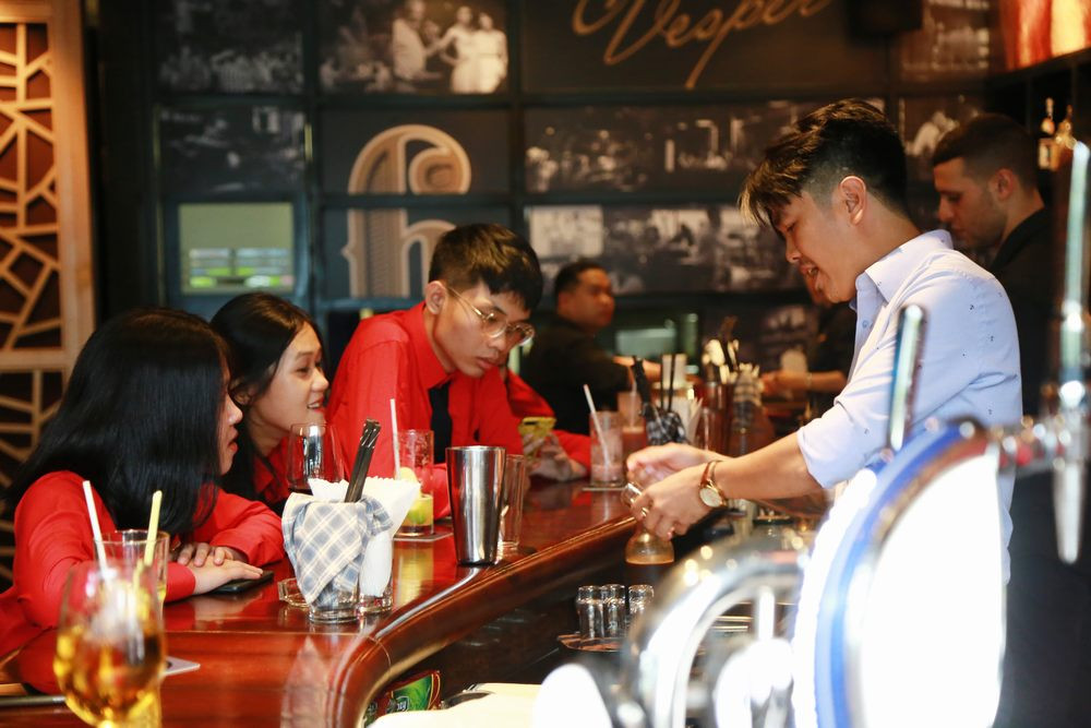 Căn cứ vào các yếu tố này, bạn trẻ tự tin chọn học Quản trị nhà hàng và dịch vụ ăn uống ảnh 2