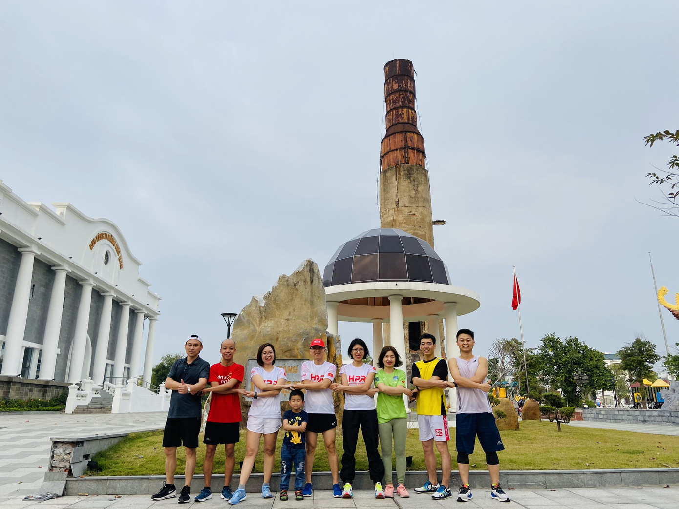 Giới chạy phong trào tập luyện xuyên Tết ảnh 9