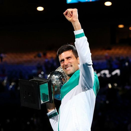 Djokovic nói gì sau lần thứ 9 vô địch Australian Open? ảnh 1