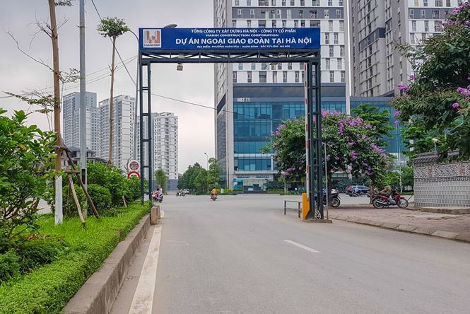 Cử tri đề nghị Hà Nội 'xử' tình trạng lo xây nhà để bán, bỏ quên trường học ảnh 2