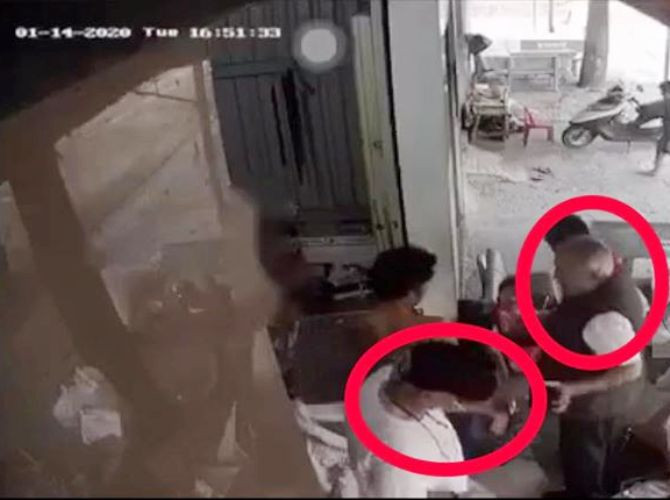 Người phụ nữ bị đạp ngã, cướp xe máy giữa ban ngày ảnh 2