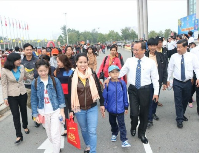 Người lao động ở Bình Dương nhận lương 475 triệu đồng mỗi tháng ảnh 1